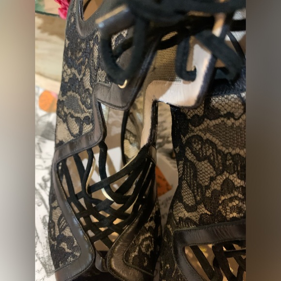 GUC!!Nicholas Kirkwood laced sandals.🎀 - Picture 16 of 16